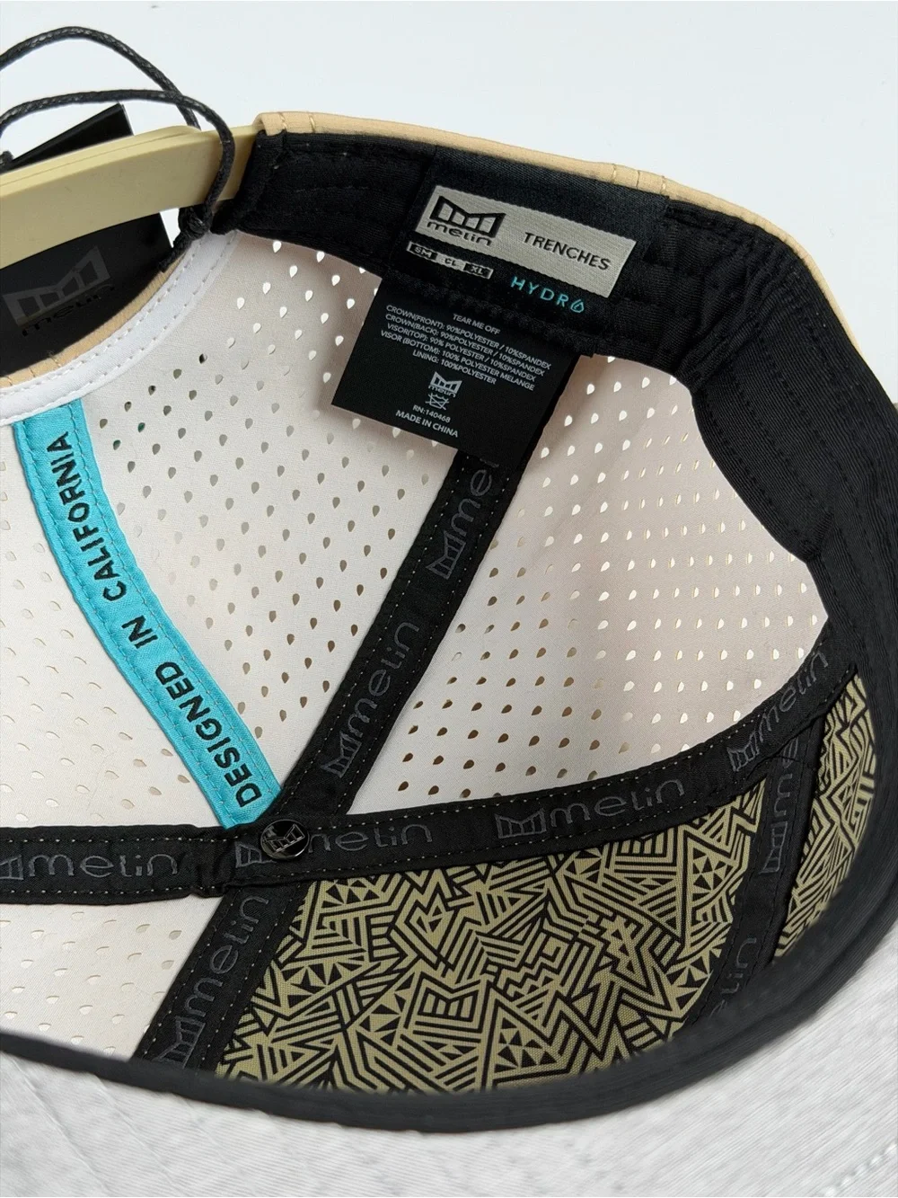 Melin Trenches Icon Hydro Performance Snapback Hat in Khaki, Classic